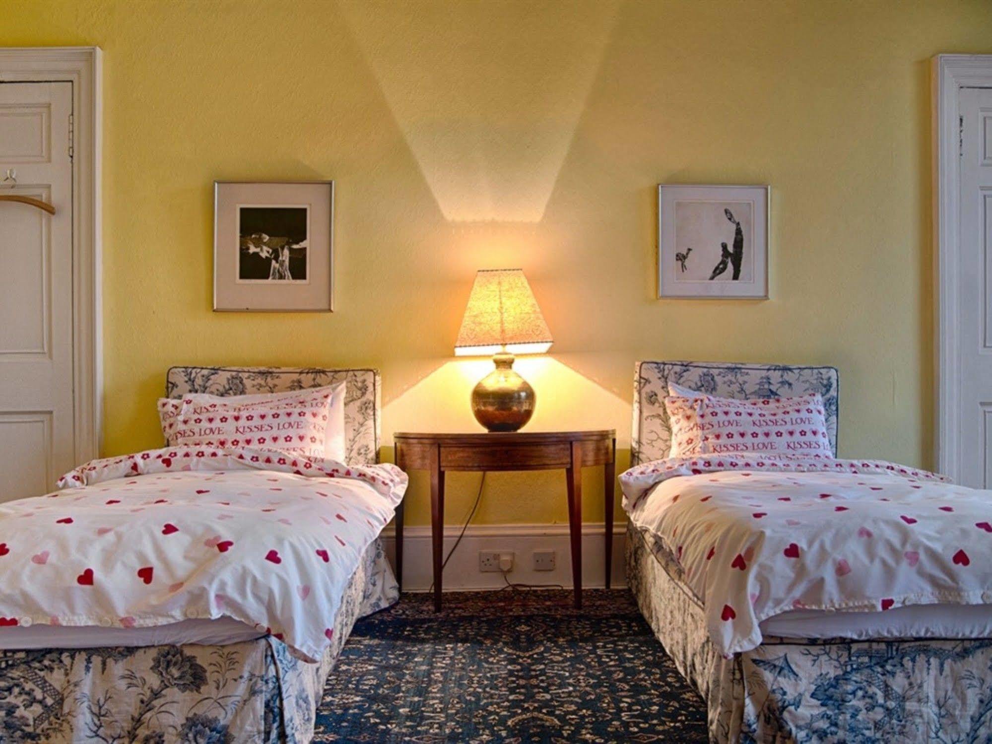 Winter Cherry Bed & Breakfast EDI Eksteriør billede